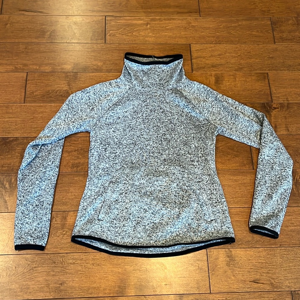 TEK GEAR Gray Pullover Super Cozy Sweatshirt With Style Size Small